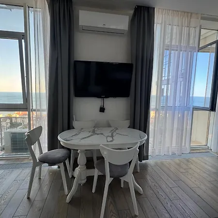 Apartment Beautiful With A Sea View Odesa